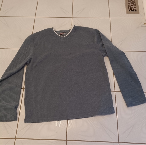 4/$80 Blue Fleece Sweater - Size XL - Picture 5 of 7